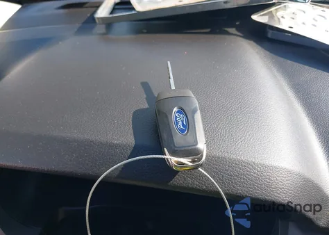 2021 Ford Ranger Xl z USA, uszkodzony, nr VIN 1FTER4FH8MLD21529